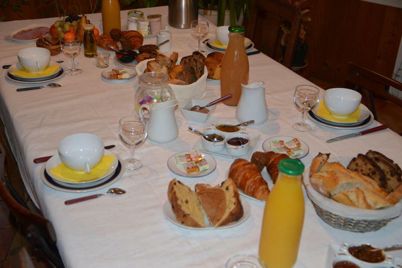 Bed and Breakfast Les Chenes Bleus Sainte-Marie-de-Ré Zewnętrze zdjęcie